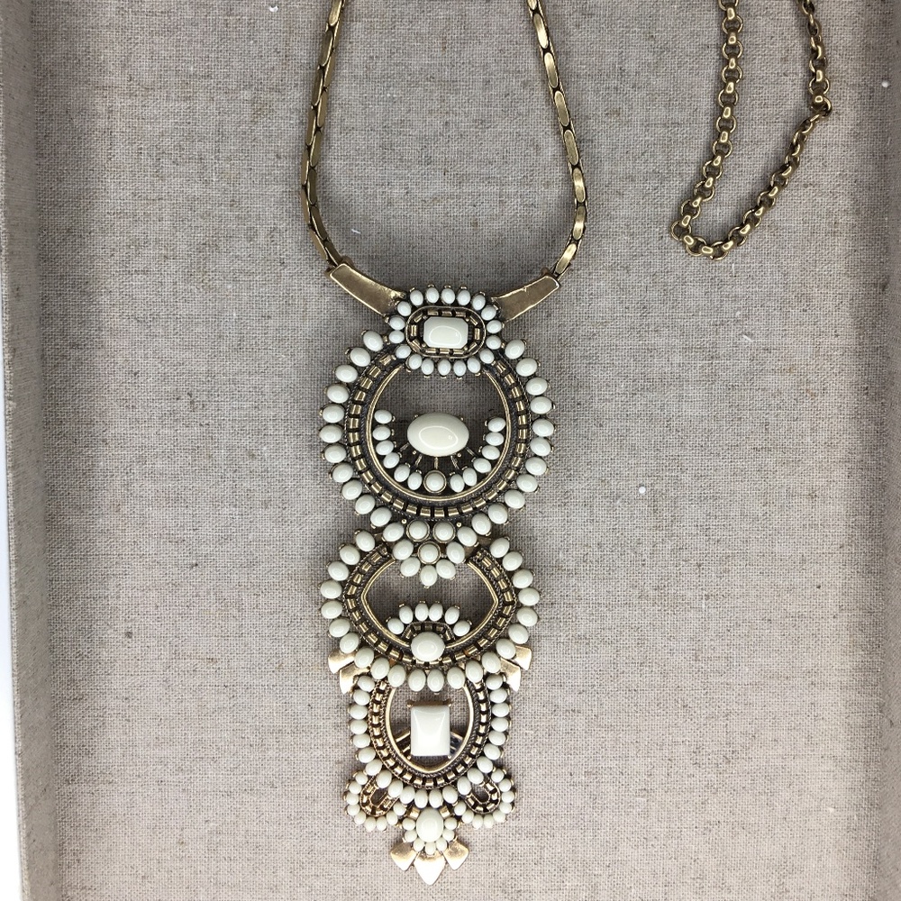Havana Pendant Necklace | Stella & Dot - Picture 2 of 5